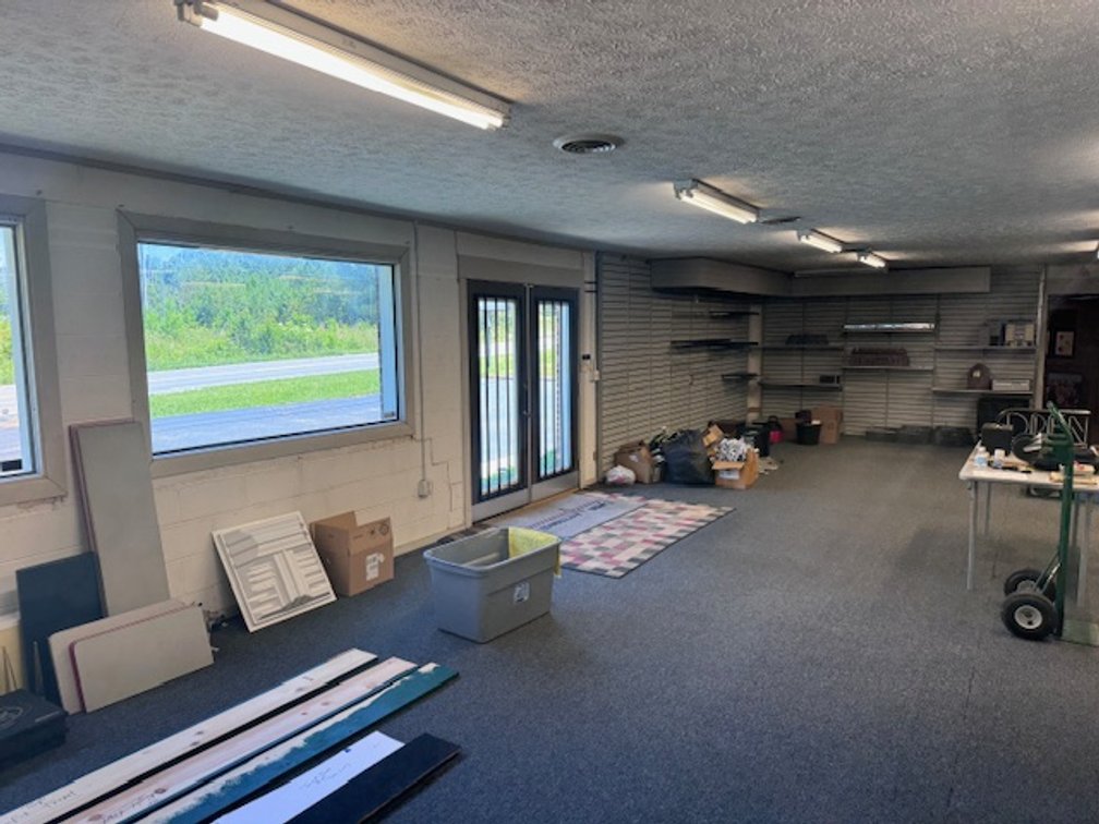 Image for Premium Commercial Location on Highway 100 - Building & 1 Acre