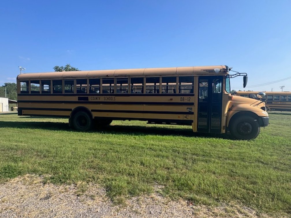 Lot # 2 - 2008 International Bus - 145,000+ miles
