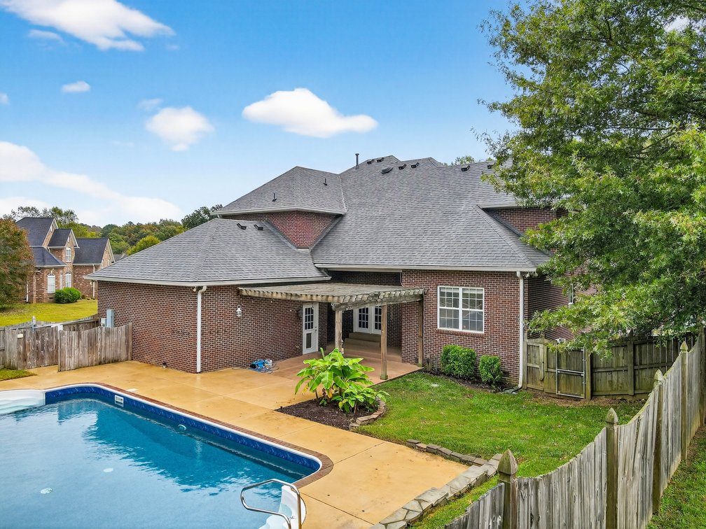 Image for Fairview Brick Home - 3,048sf / 4 BR's - Kyles Creek