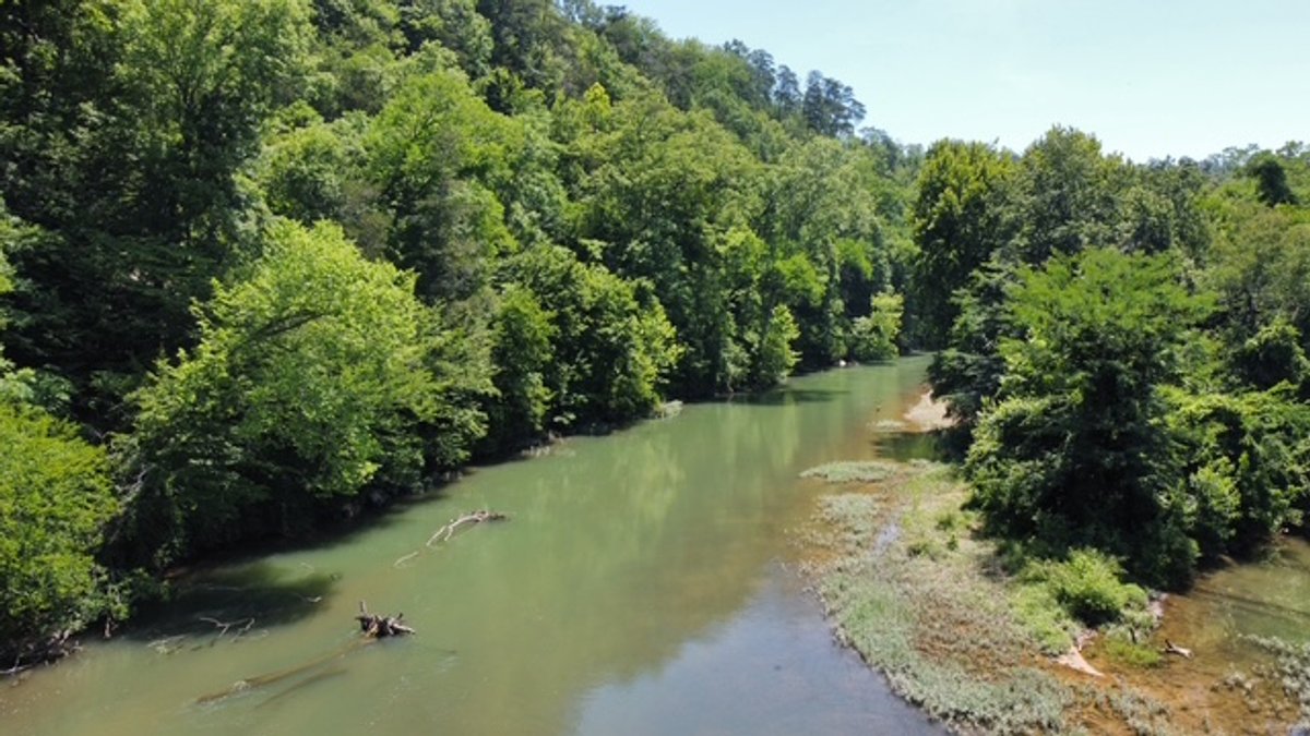 Image for Buffalo River - 5.5 acres on paved road with utilities - Perry County