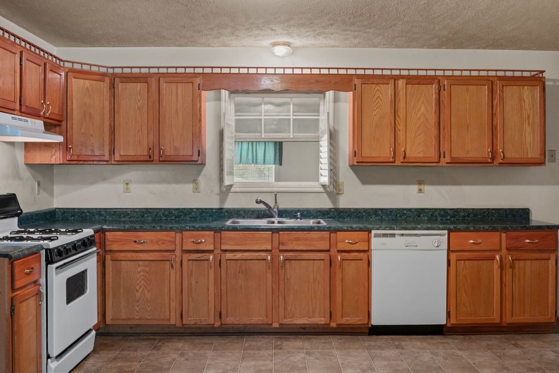 Image for Country Living on Longbranch - 3 Bedroom House & Lot in Hohenwald, TN