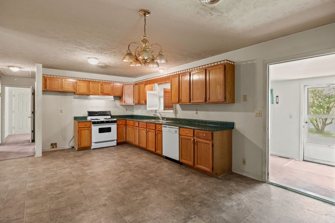 Image for Country Living on Longbranch - 3 Bedroom House & Lot in Hohenwald, TN