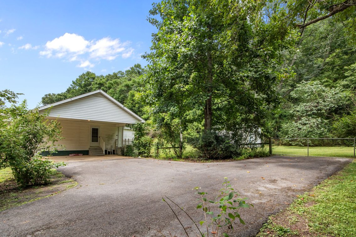 Image for Country Living on Longbranch - 3 Bedroom House & Lot in Hohenwald, TN