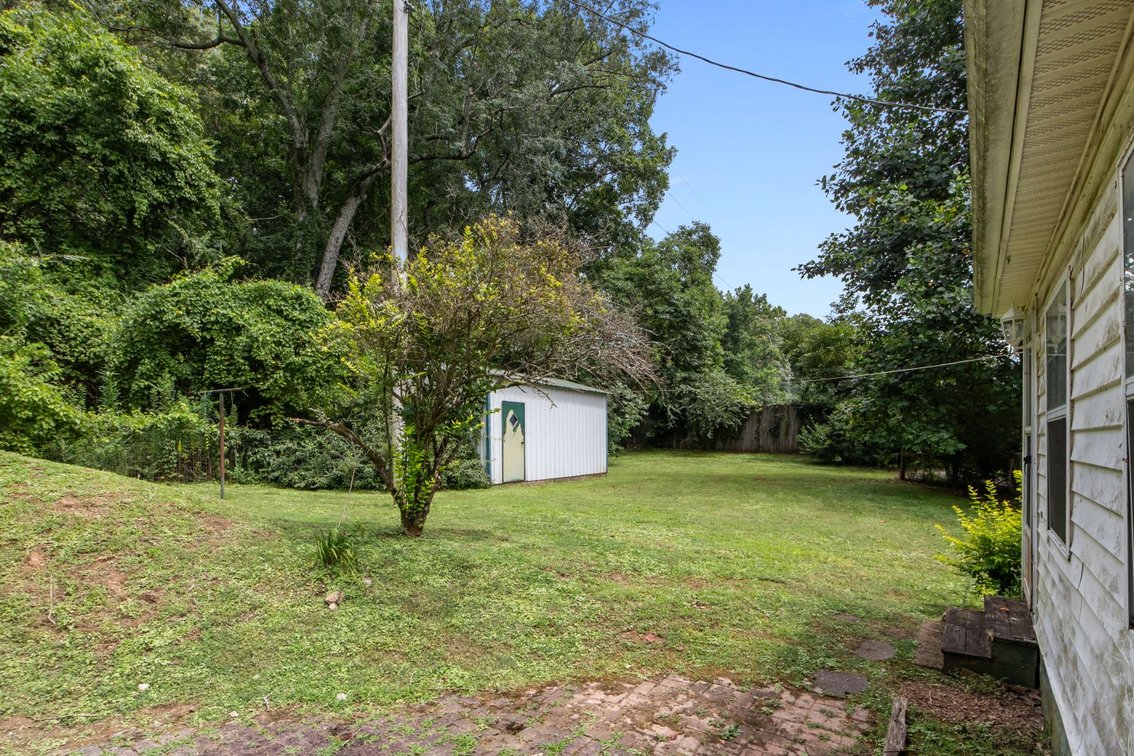 Image for Country Living on Longbranch - 3 Bedroom House & Lot in Hohenwald, TN