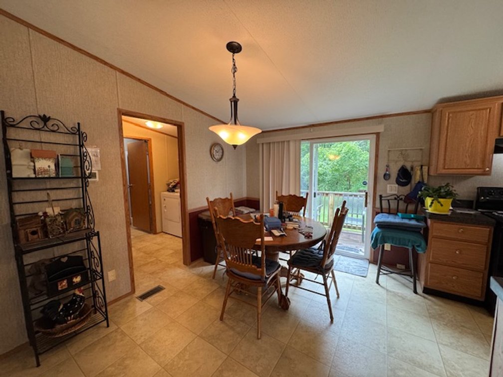Image for 7.27 acres in Fairview - Forrest Glenn Road - 3 BR / 2 BA Home - Estate Auction