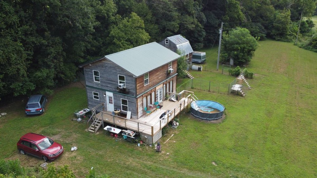 Image for Hassell Creek Hideaway - Log Home & 6 Acres