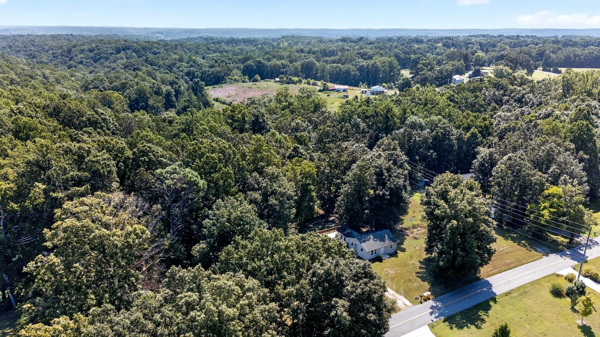 Image for 3.7 Acres & House on Taylor Road - Investors Take a Look!