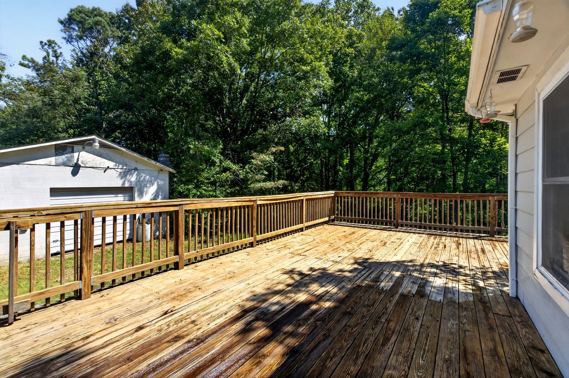 Image for 3.7 Acres & House on Taylor Road - Investors Take a Look!