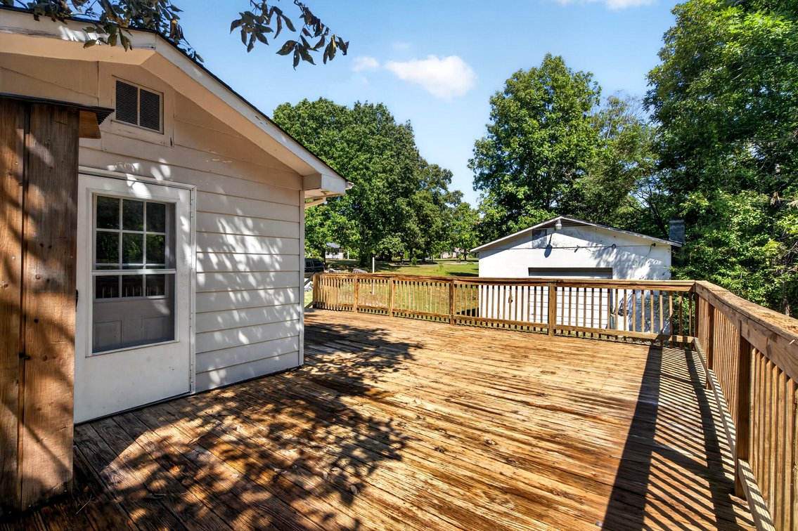 Image for 3.7 Acres & House on Taylor Road - Investors Take a Look!