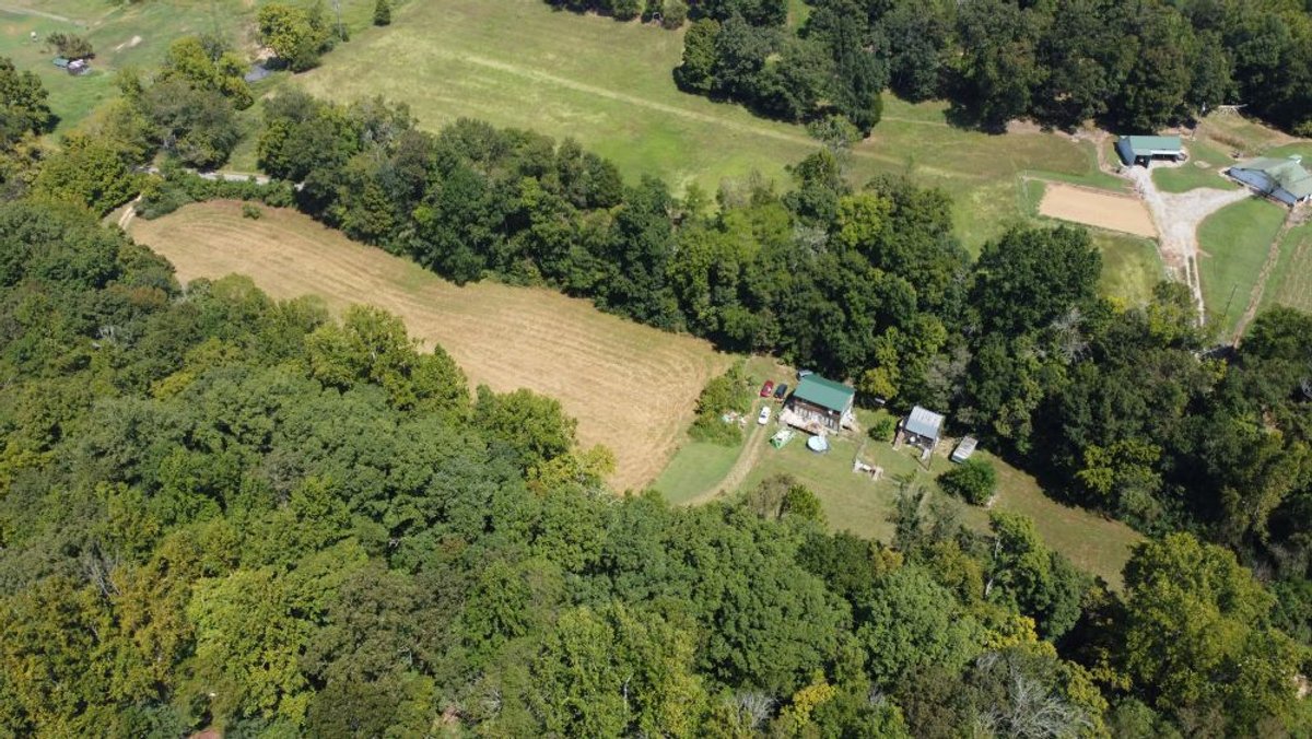 Image for Hassell Creek Hideaway - Log Home & 6 Acres