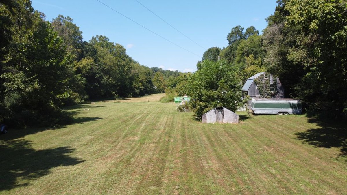 Image for Hassell Creek Hideaway - Log Home & 6 Acres
