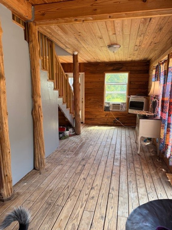 Image for Creekside Retreat on 5.99 beautiful acres along Hassell Creek in Hickman County - 1,000 feet of Creek Frontage - only $249,900