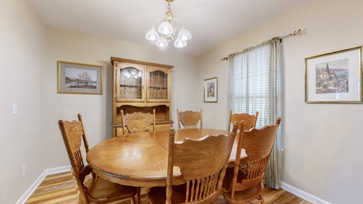 Image for 4 Bedroom home located in Williamson County - Fairview priced at $435,000