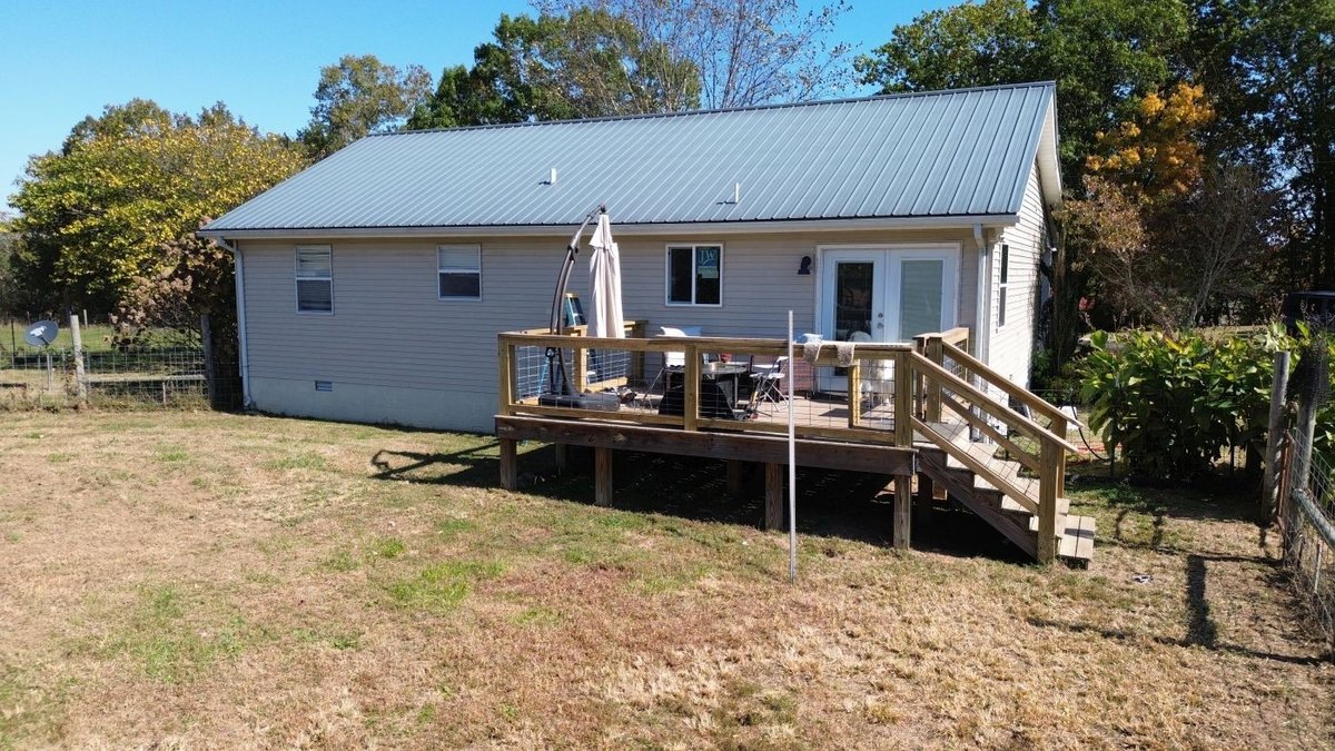 Image for PENDING!  15 Acre Mini Farm Oasis on Duck River with Country Charm - $490,000