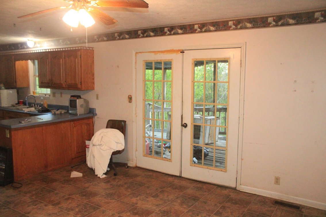 Image for House and 4.4 acres - Summertown Hwy - Lewis County