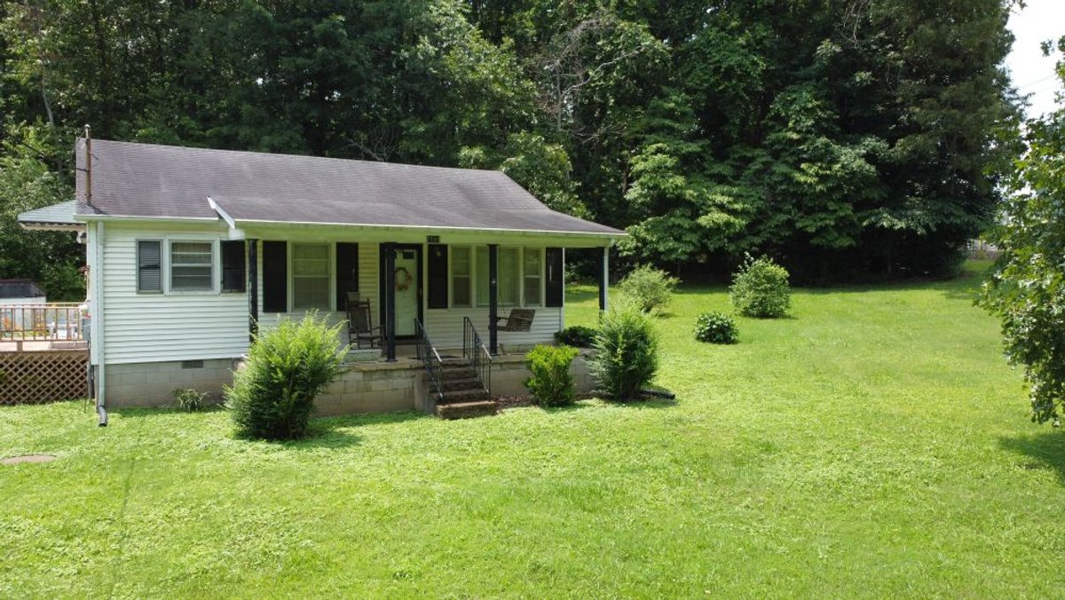 Image for Estate Auction - 3 Acres in Fairview - Attention Developers & Investors