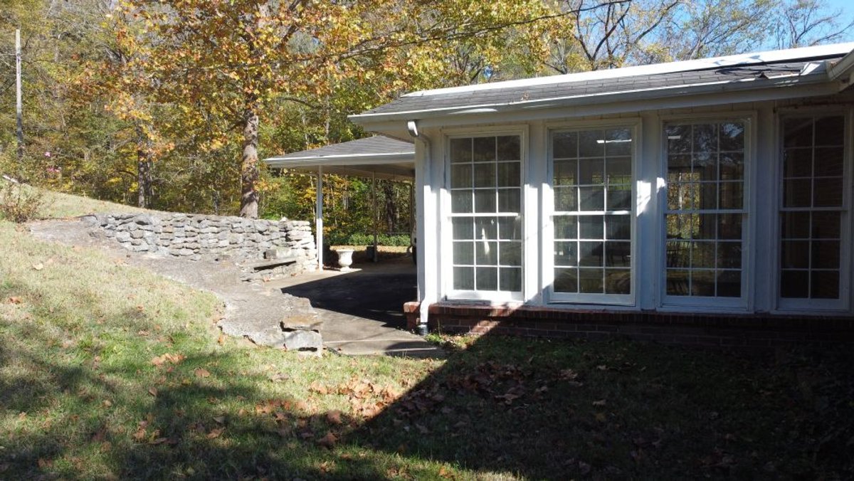 Image for South Harpeth Hillside Haven - House & 6.6 acres
