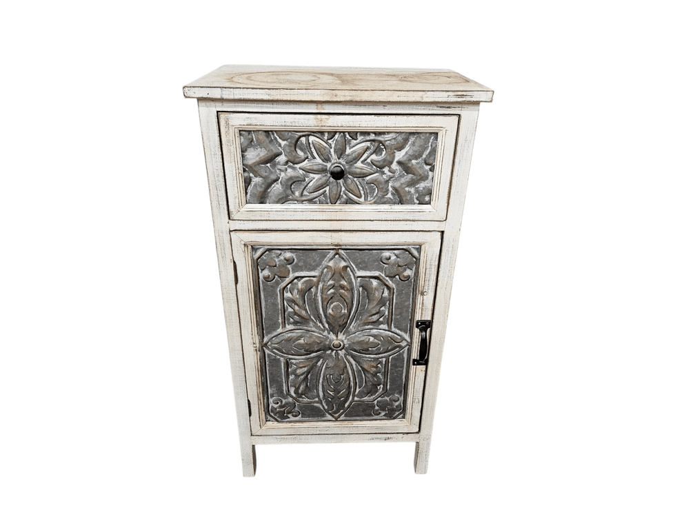 Farmhouse Style Cabinet (Z1)