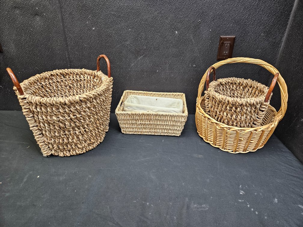 Assorted Baskets (S11)