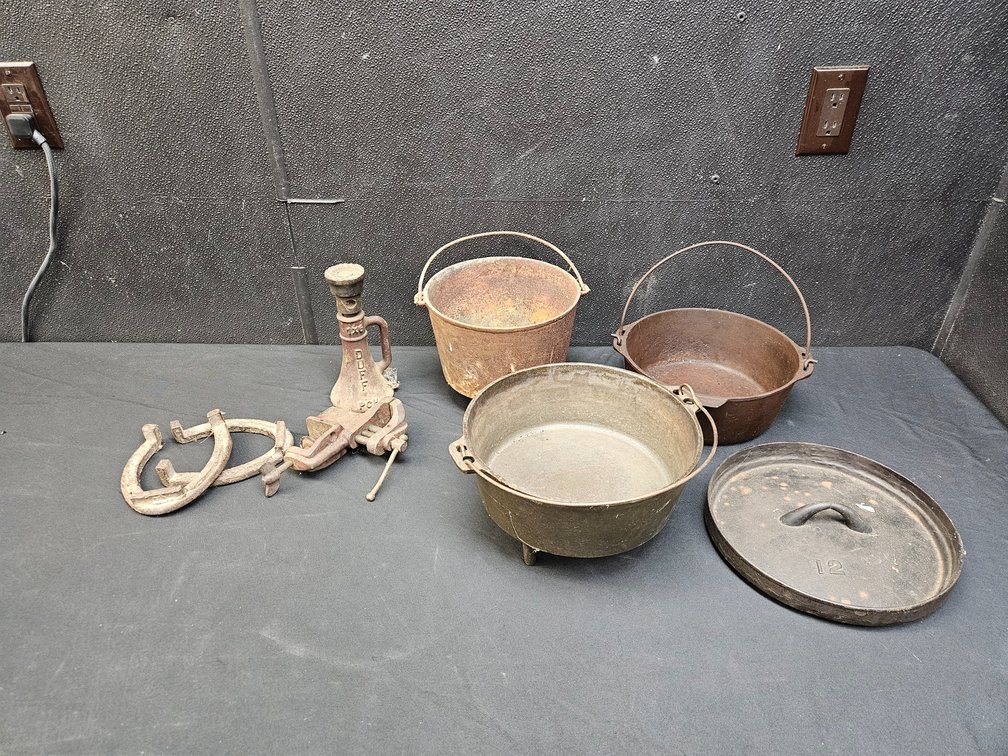 Cast Iron Assortment (S7)