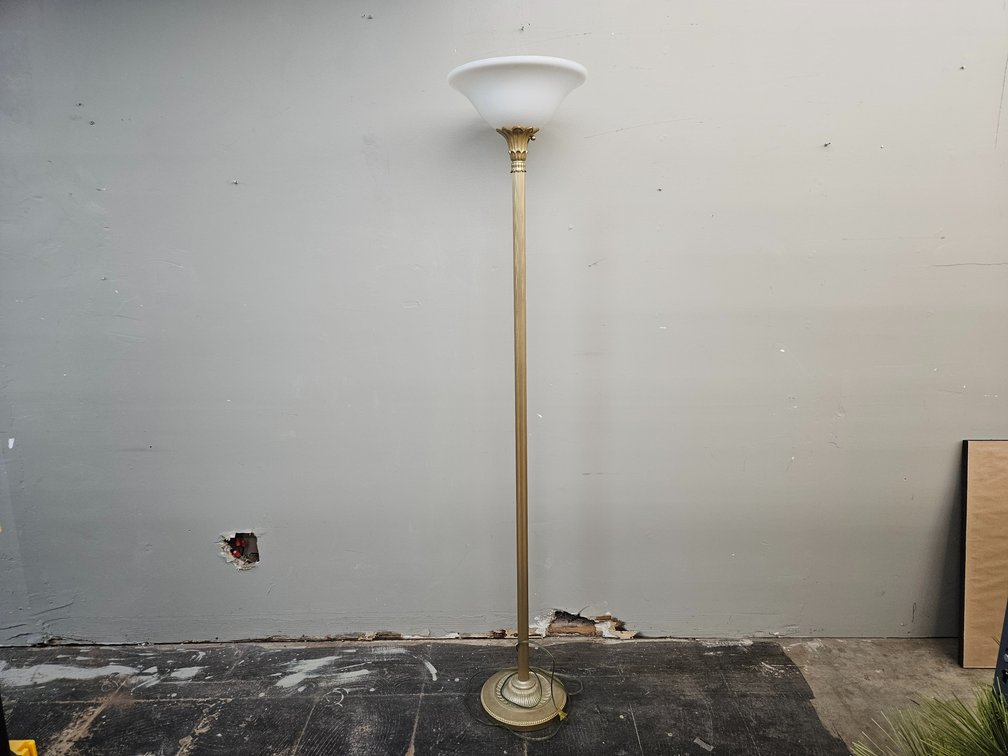 Standing Lamp (Z1)