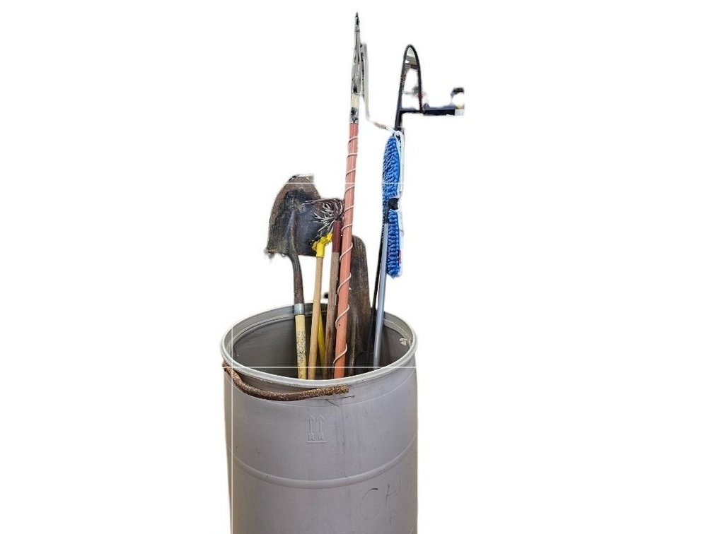 Yard Tools and Shepherds Hook (Z1)