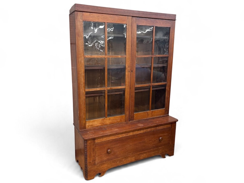 Antique Pennsylvania Dutch Step-back Cupboard (Z1)