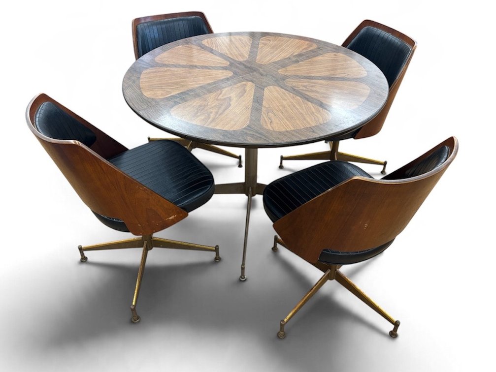 MCM Table and Chairs (Z1)
