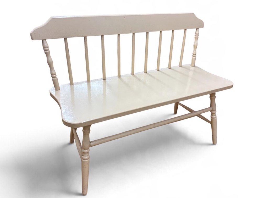 Painted Wooden Bench (Z1)