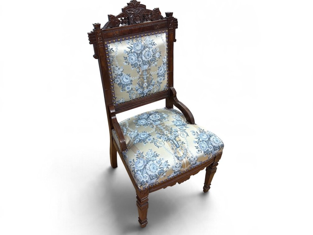 Eastlake Chair (Z1)