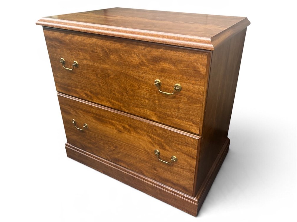 Filing Cabinet (Z1)