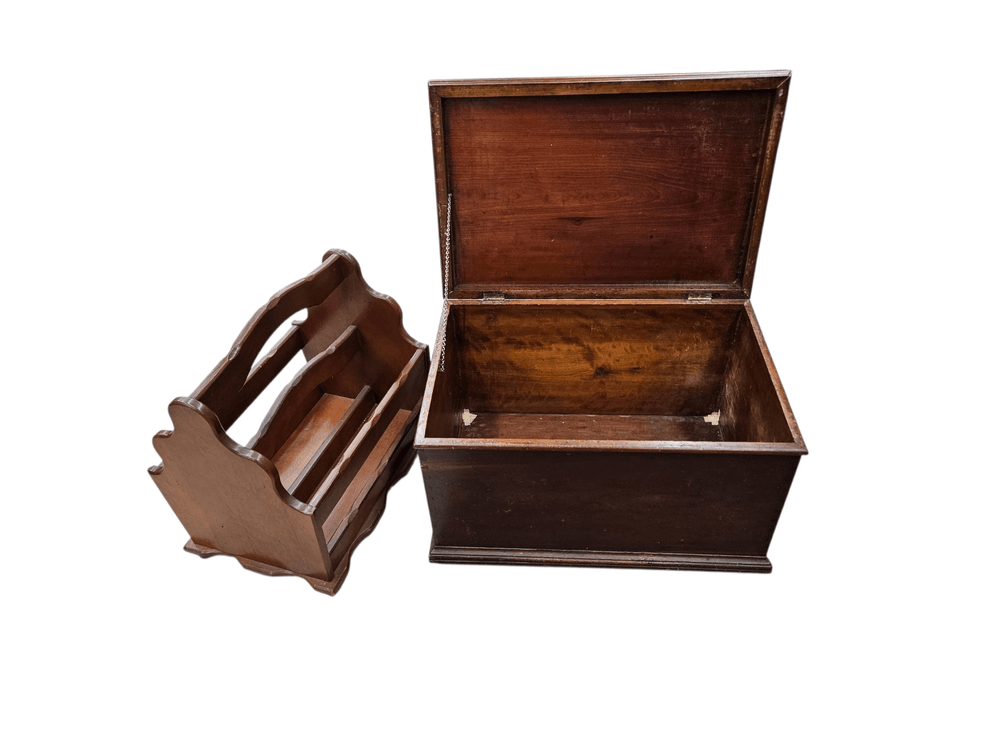 Vintage Magazine Stand and Small Chest (Z2)