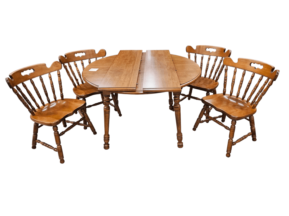 Tell City Table and Chairs (Z2)