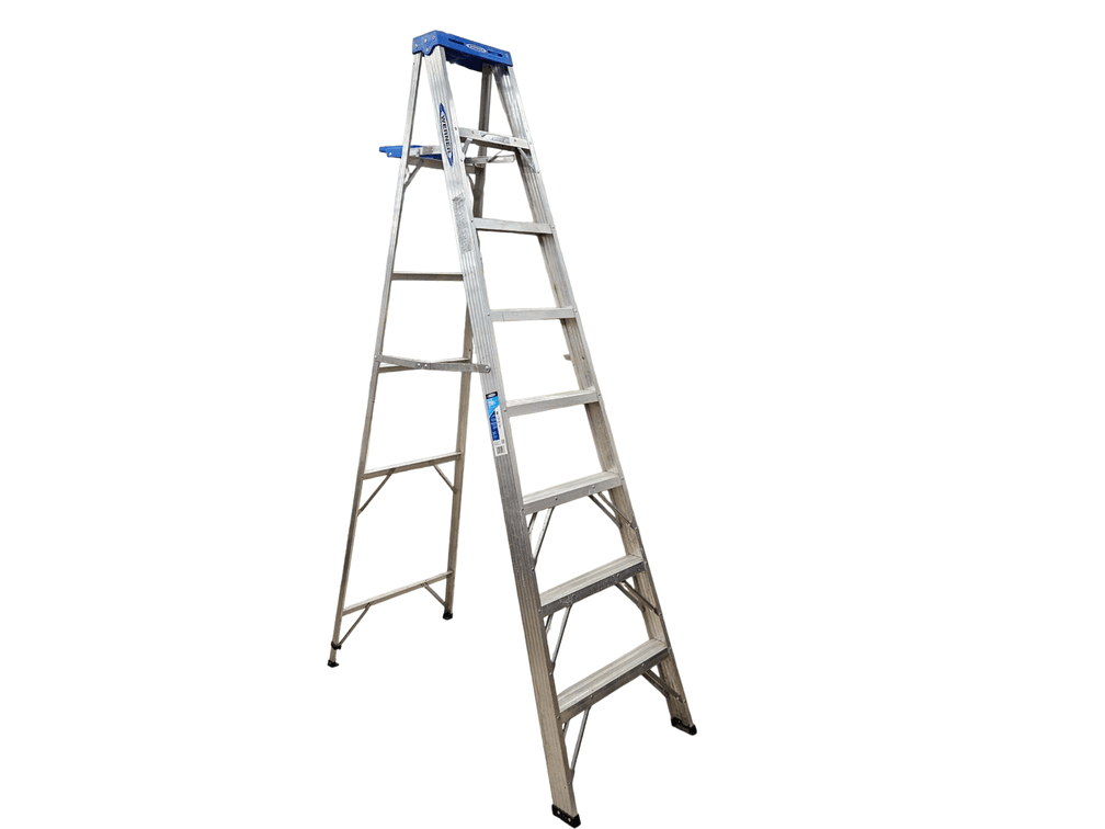 Werner 8' Aluminum Ladder (Z2)