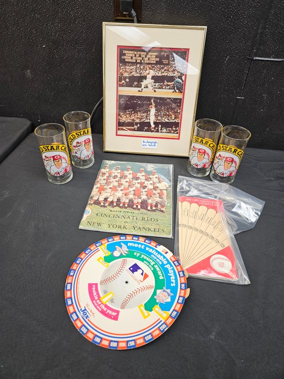 Assorted Vintage Reds/Cincinnati MLB Items - See Description (S-6)