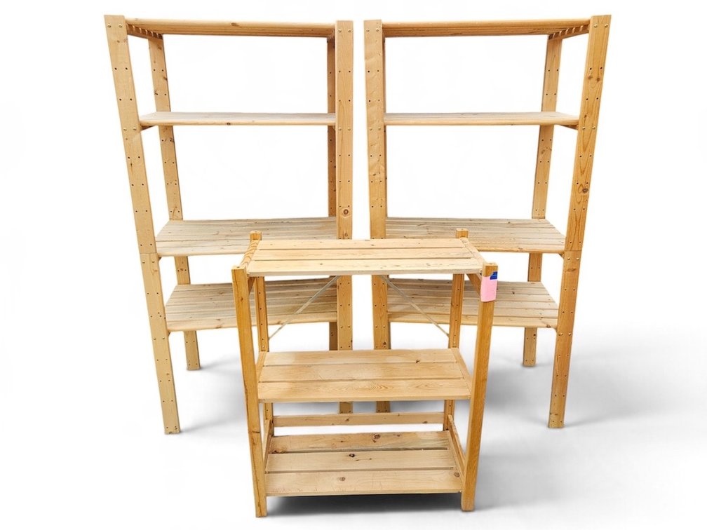 Wooden Shelving (Z2)