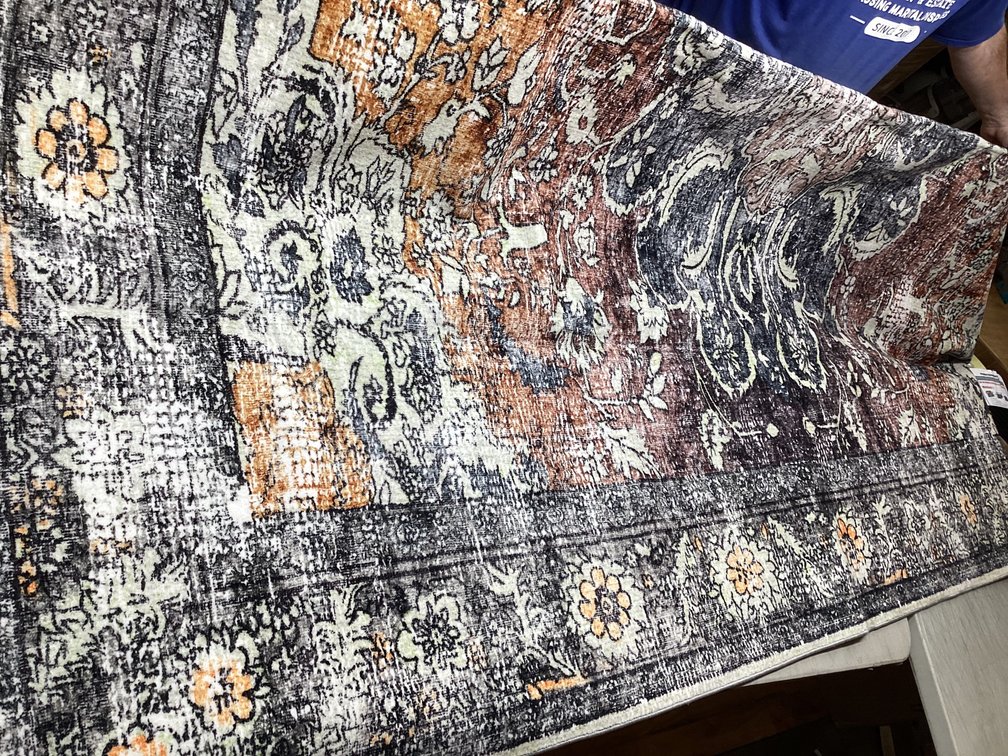 8’x10’ Area Rug (S1)