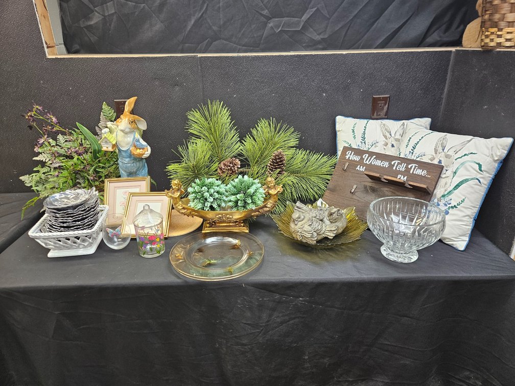Home Decor Assortment (S11)