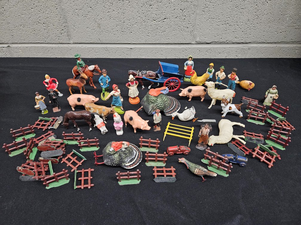 Vintage Lead Toys Lot, and More (S-3)