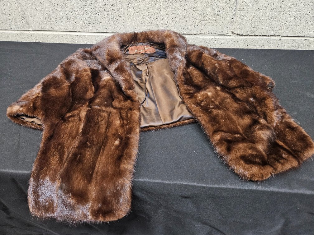 Vintage Genuine Fur Shawl - Manor Furs Chicago (S-3)