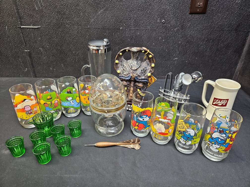 Bar Tools, Decanters and Collectible Glasses (S2)