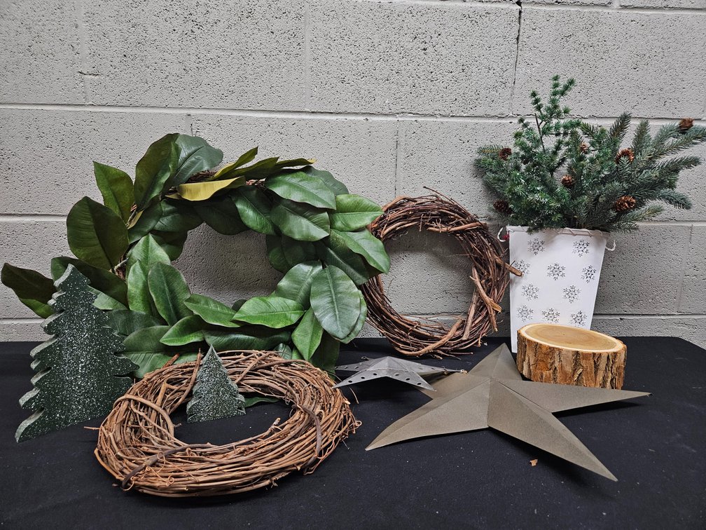Christmas Greenery/Seasonal Decor (S-13)