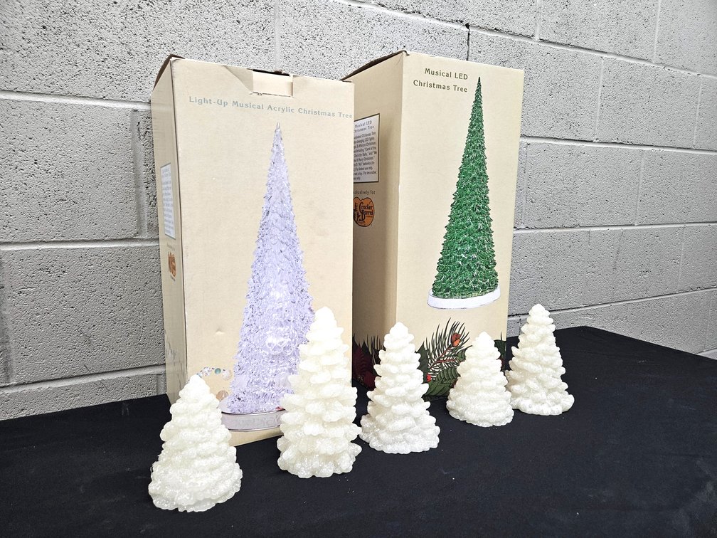 Musical Light-Up Christmas Trees, and Light-Up Glitter Trees (S-13)