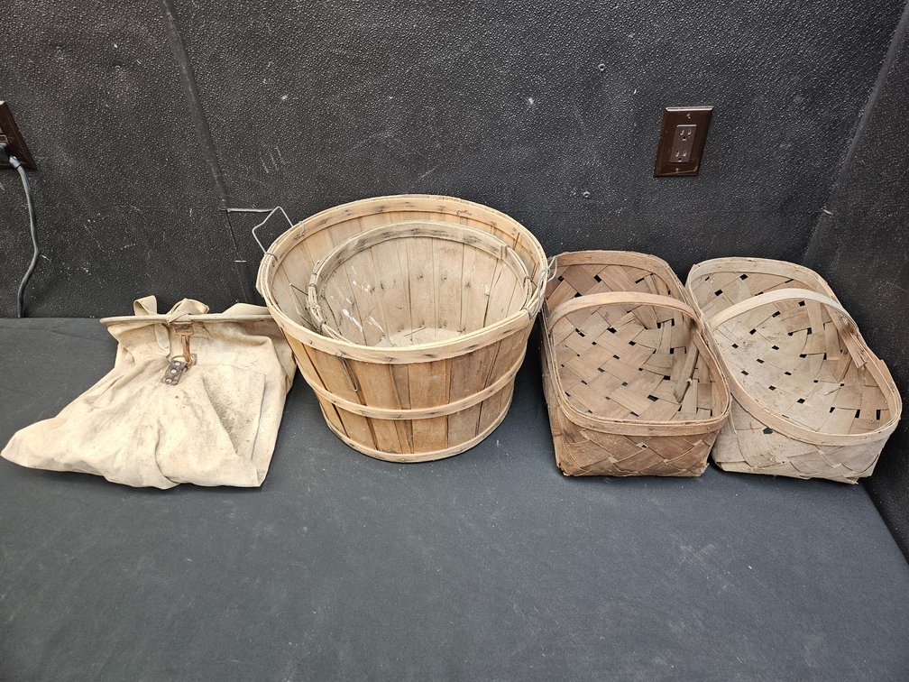 Apple Picking Sack and Baskets (S13)