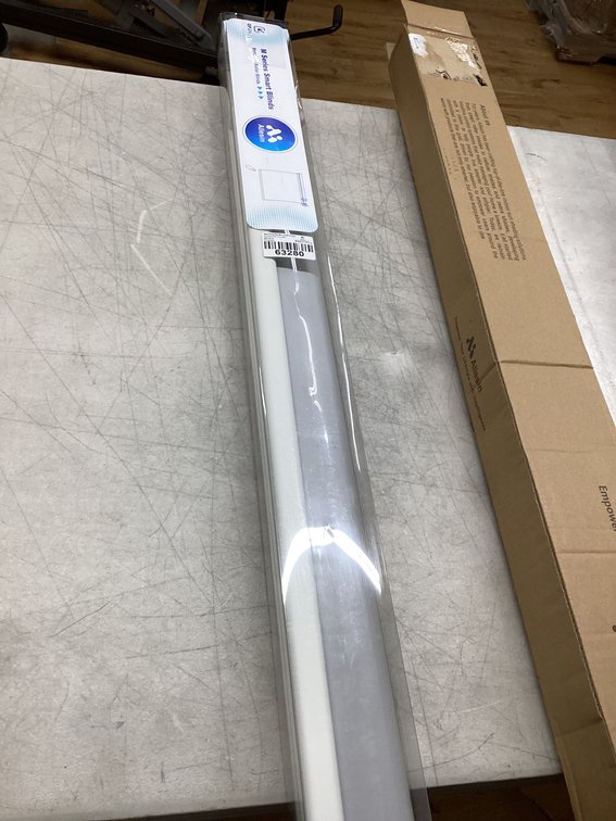 30.5” Motorized Roller Blind (S3)