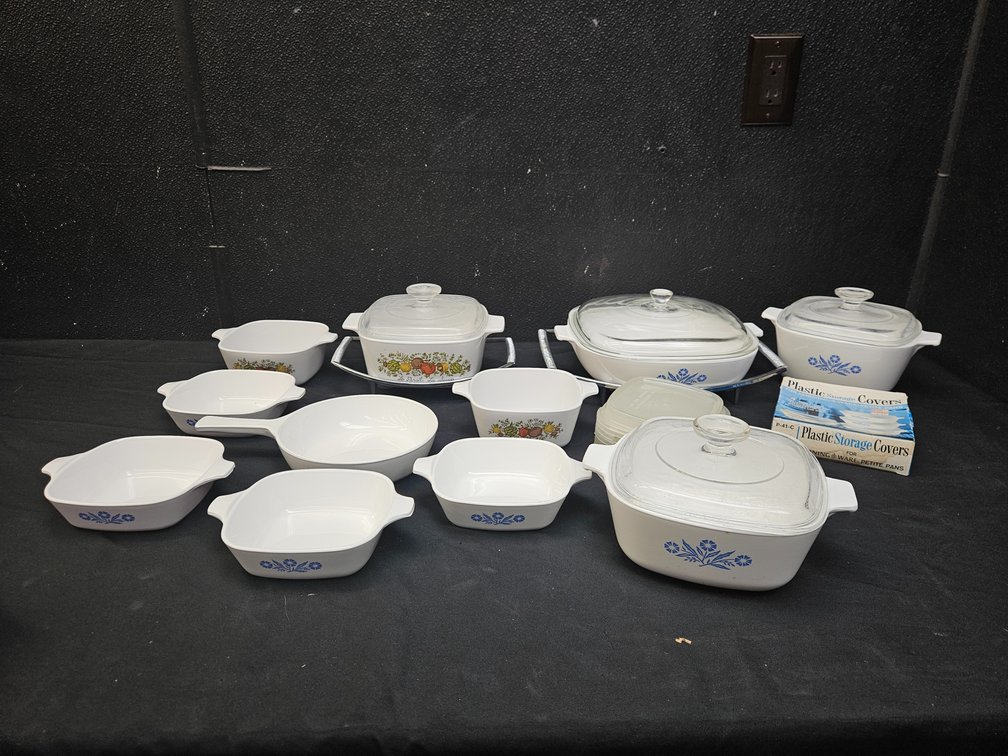Corningware Dishes (S9)