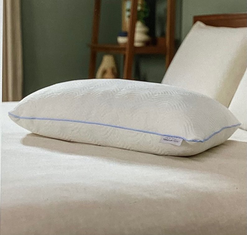 Tempur-Pedic Pillow (S3)