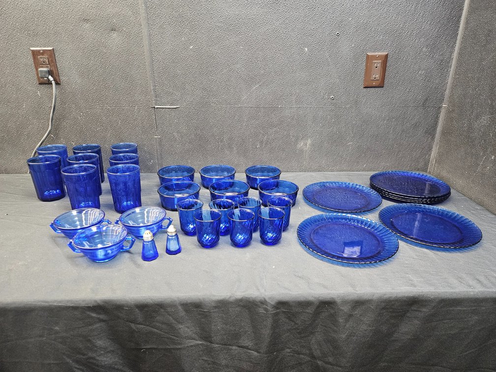 Cobalt Blue Colorex Dining Set (S8)