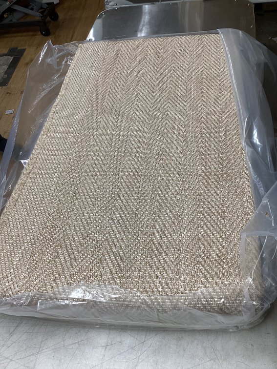 10’x14’ Indoor/Outdoor Rug (S2)