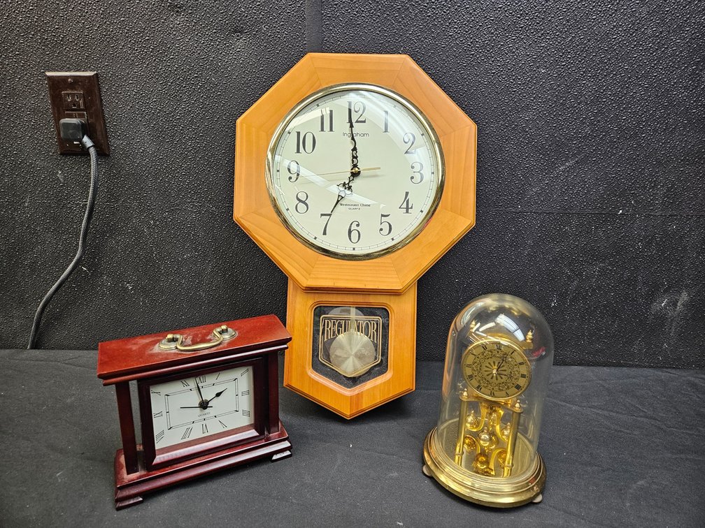 Ingraham Regulator wall Clock (S7)